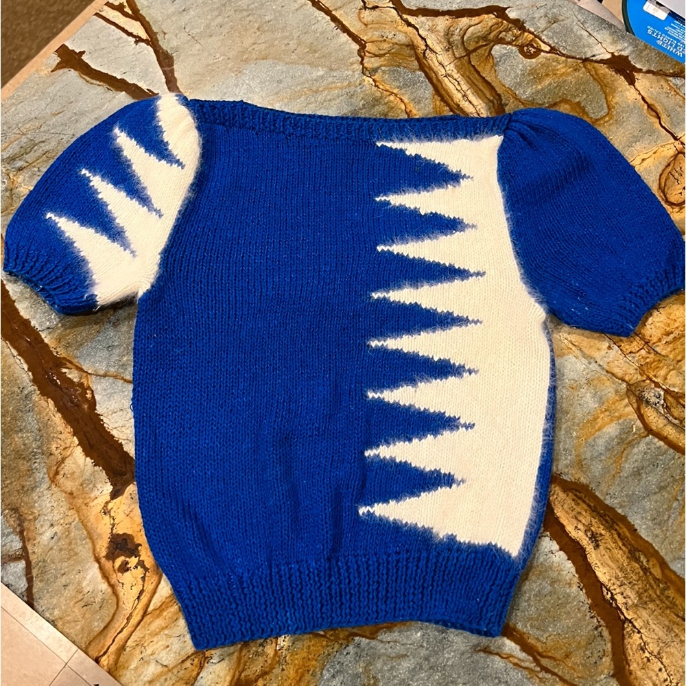 Vintage 90’s Nannell Angora Dart Royal Sweater 💙